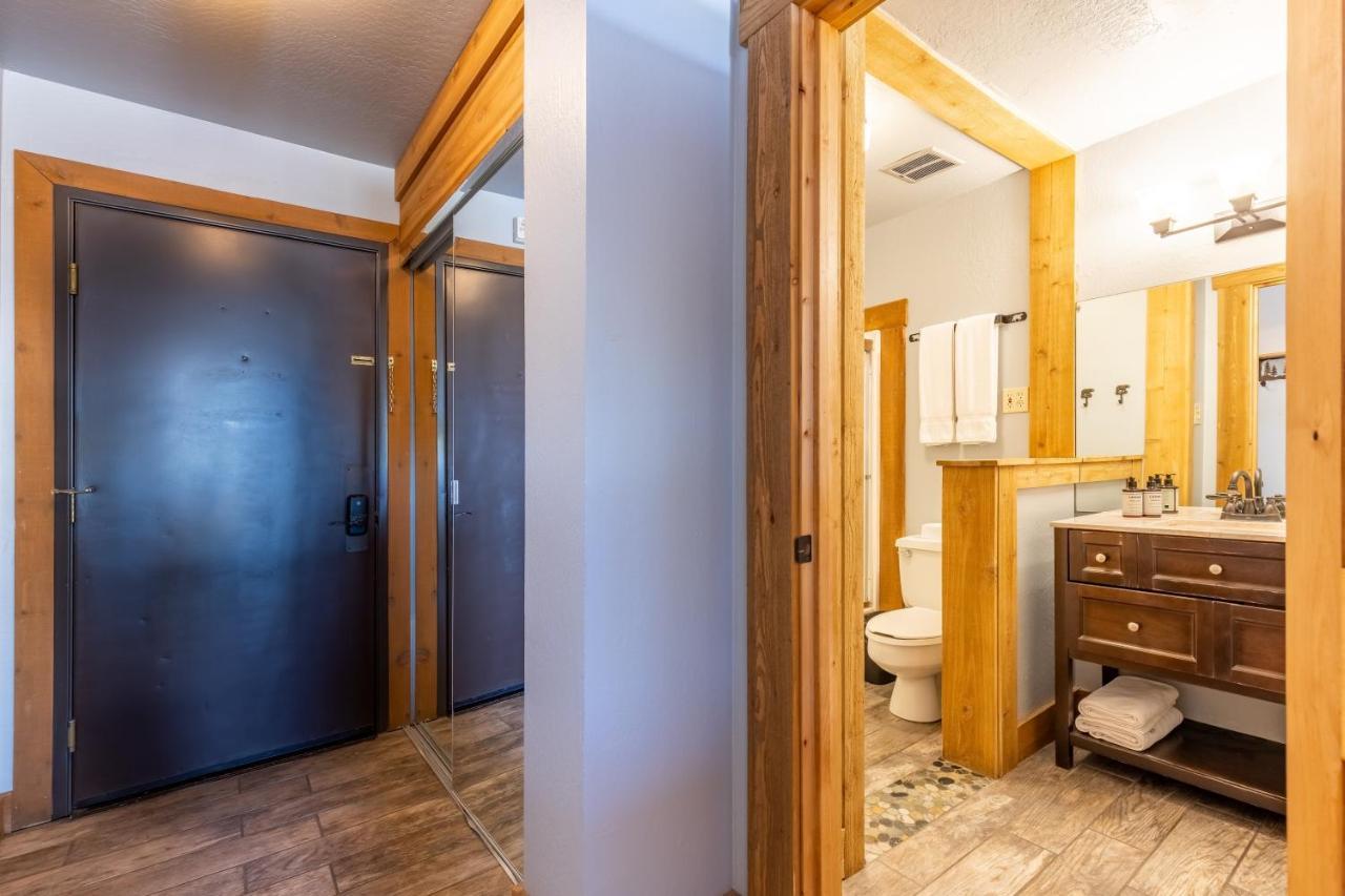 Hotel Style Room In The Timber Creek Lodge Condo Truckee Εξωτερικό φωτογραφία
